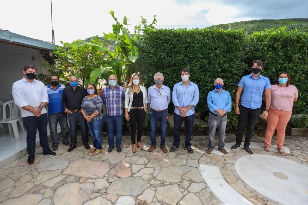 Antonio Coelho se reúne com lideranças do Agreste e Sertão