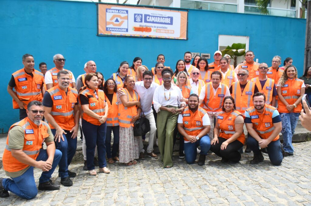 Diego Cabral apresenta novo Plano de Contingências de desastres e 28 novos integrantes nos Núcleos de Proteção e Defesa Civil (NUPDECs) de Camaragibe