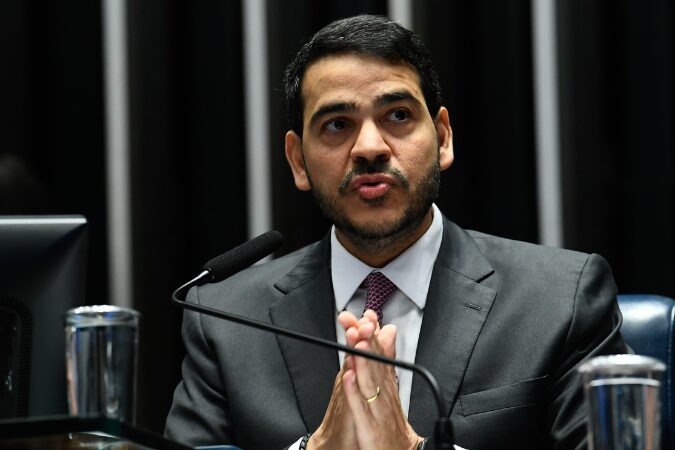 Senado rejeita Jorge Messias