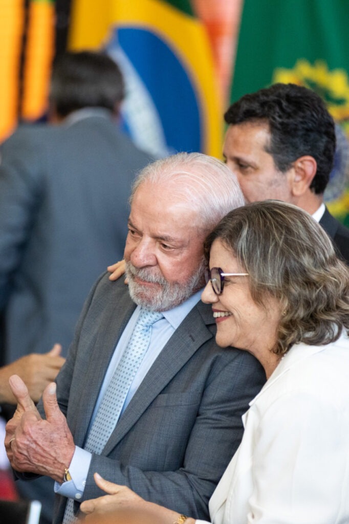 Educação como prioridade: presidente Lula sanciona novo PNE