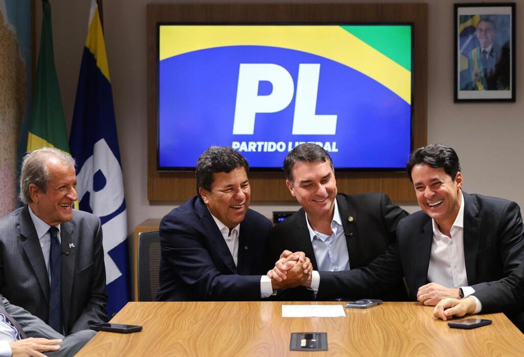 Mendonça Filho declarou apoio à pré-candidatura de Anderson Ferreira ao Senado