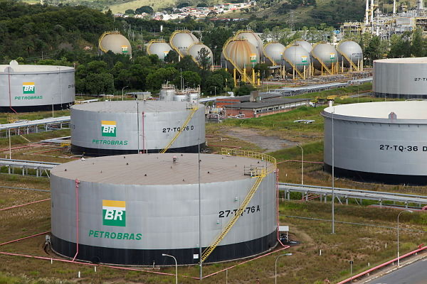 Petrobras realiza estudos para possível instalação de um terminal de combustíveis em Salgueiro