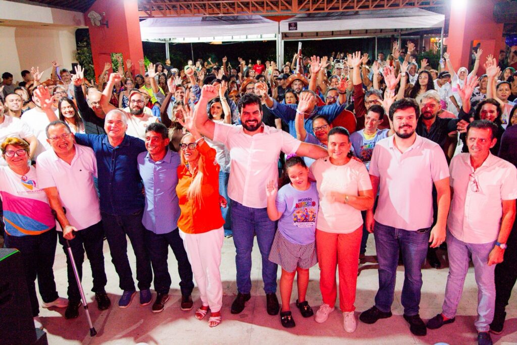 Em Abreu e Lima, César Ramos fortalece seu projeto político em encontro com o deputado federal Fernando Filho
