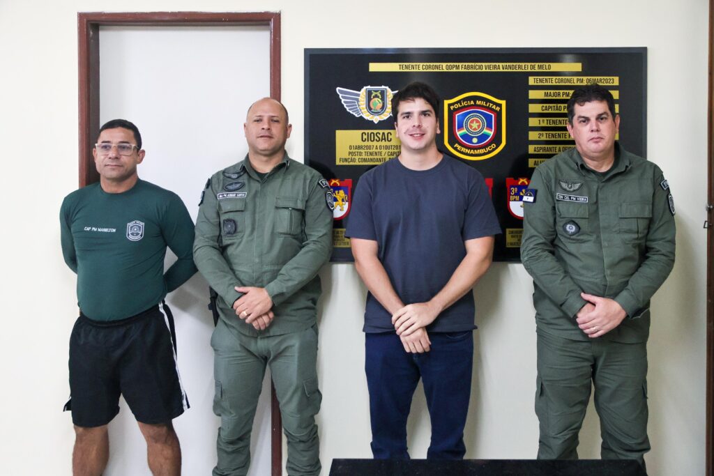 Antonio Coelho visita 5º BPM, destaca novos investimentos e os avanços no efetivo policial da região