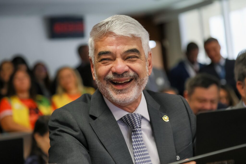 Humberto recebe hoje título de cidadão do Cabo de Santo Agostinho