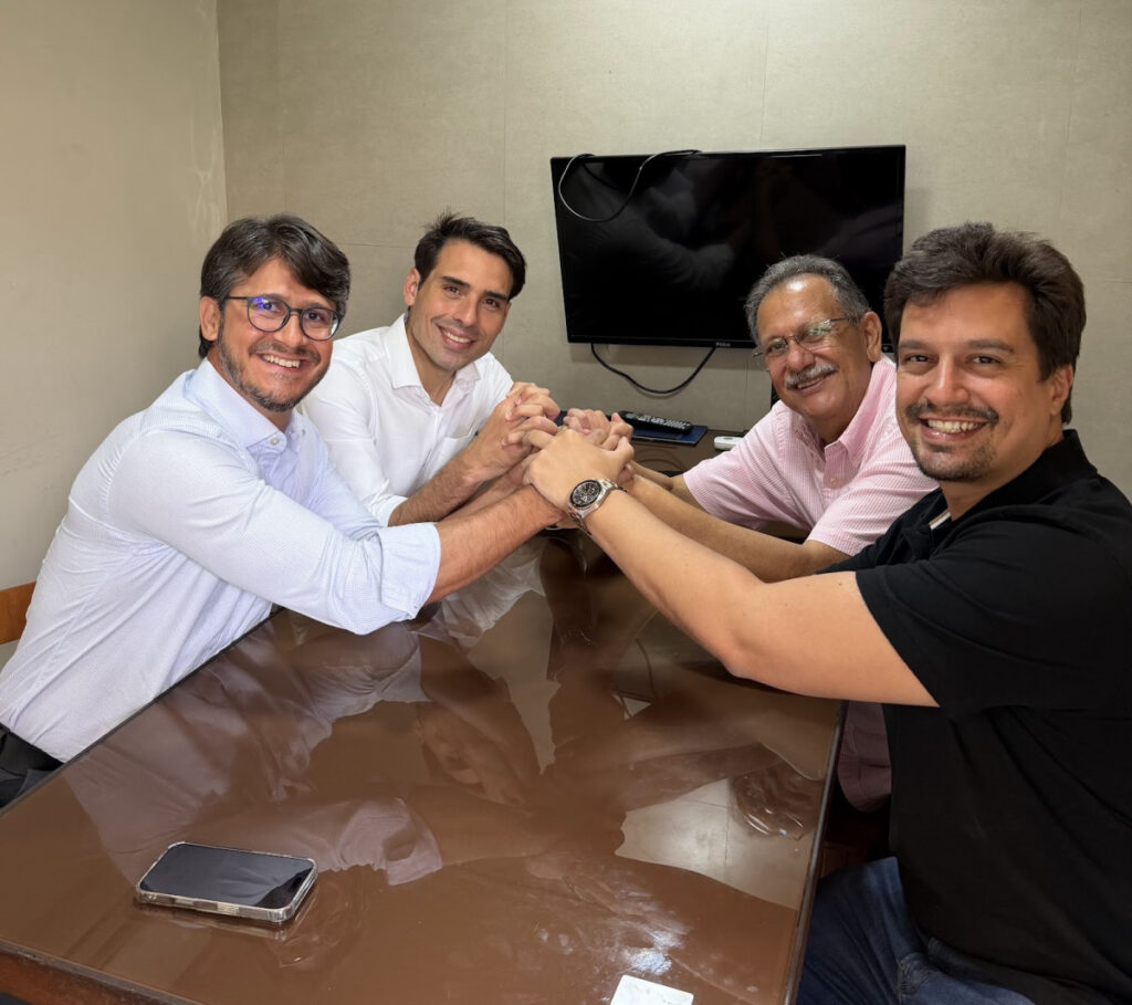 Ex-prefeito de Lajedo, Antônio João Dourado, declara apoio a João Paulo Costa e Lucas Ramos