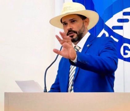 Memória seletiva na câmara: Ricardo Malta ataca o que sempre usou