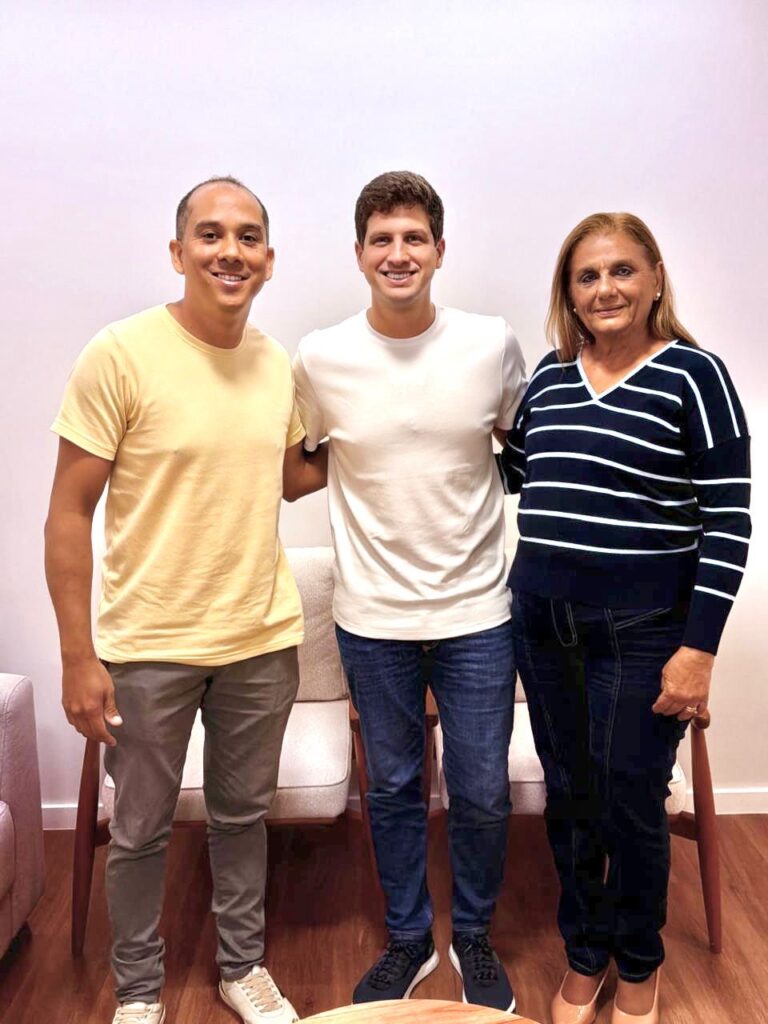 João Campos amplia palanque na Zona da Mata e recebe apoio do vice-prefeito de Paudalho, Thiago Moreira
