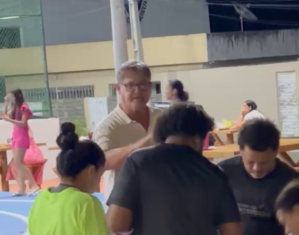 Confusão em Centro Esportivo de Sertânia envolve irmão de ex-prefeito e grupo de atletas