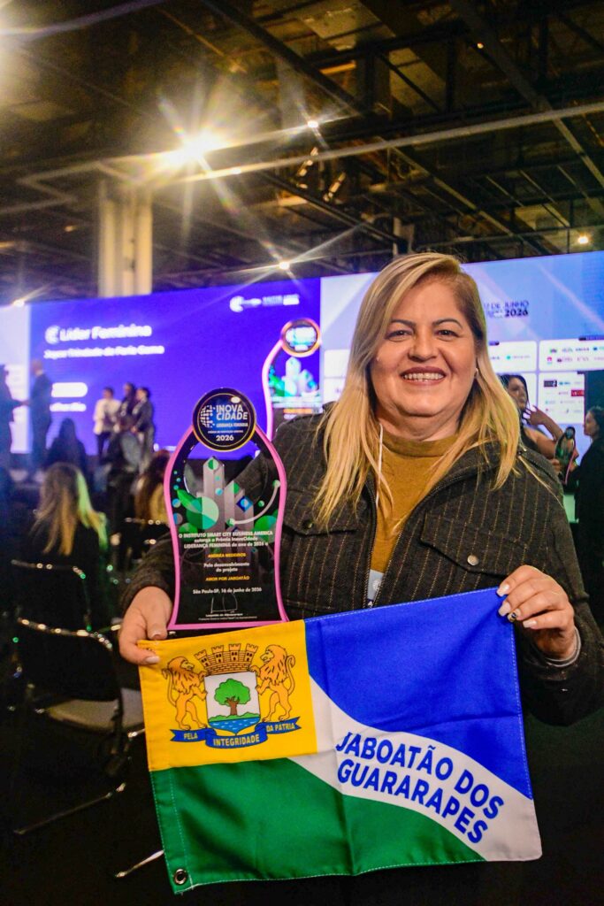 Andréa Medeiros conquista Prêmio InovaCidade Liderança Feminina