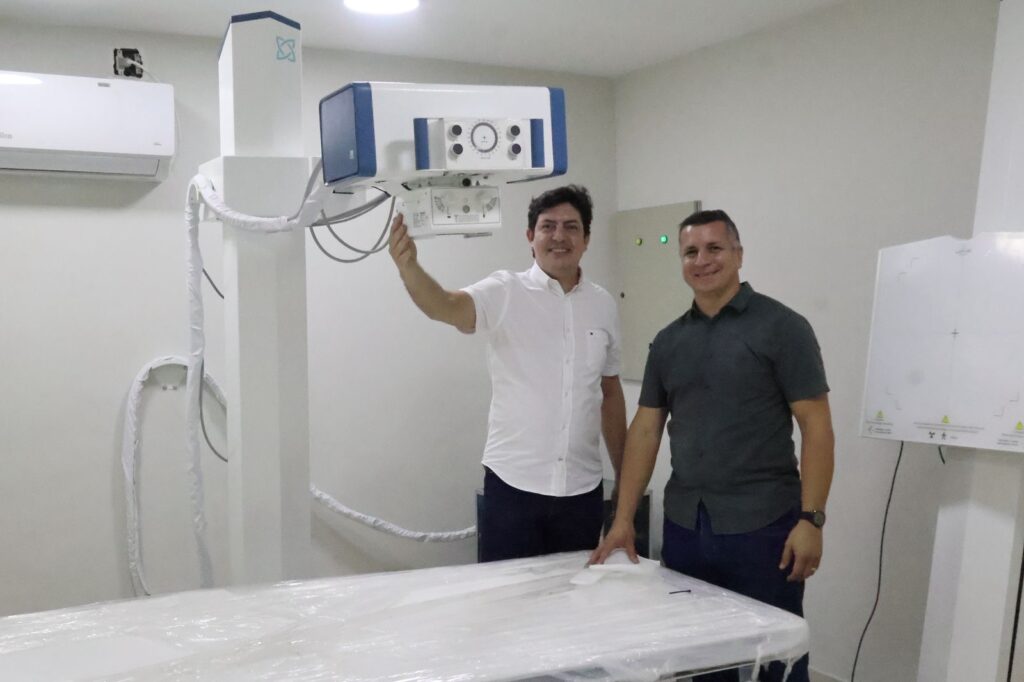 Henrique Filho fortalece saúde no interior com novo raio-X para Hospital de Limoeiro