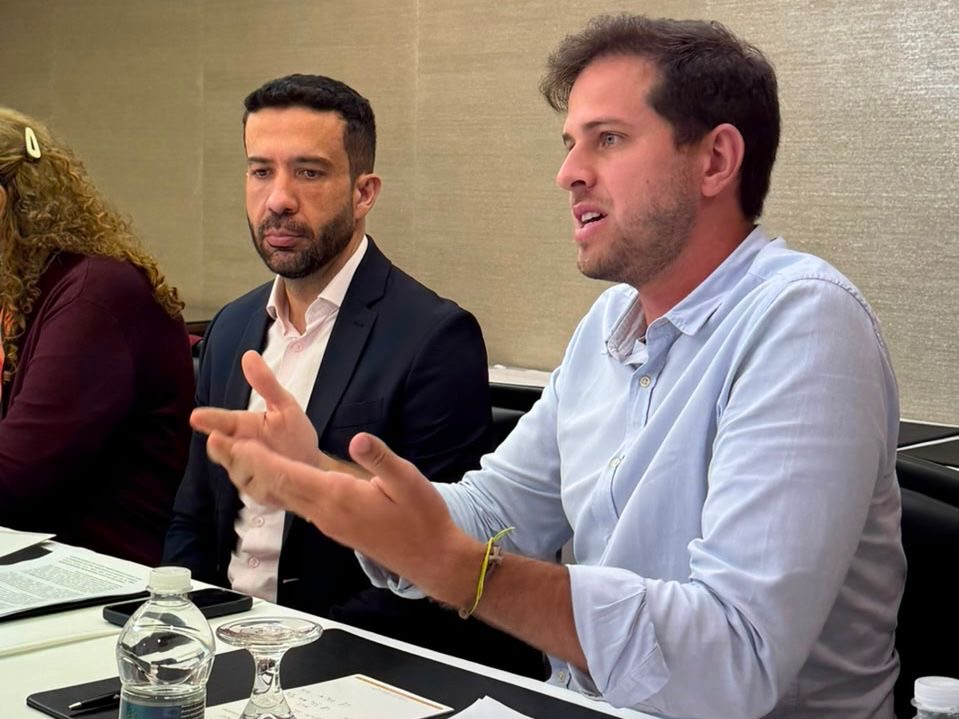 Em Washington, Pedro Campos critica atuação da extrema direita contra o Brasil e defende cooperação internacional no combate ao crime organizado