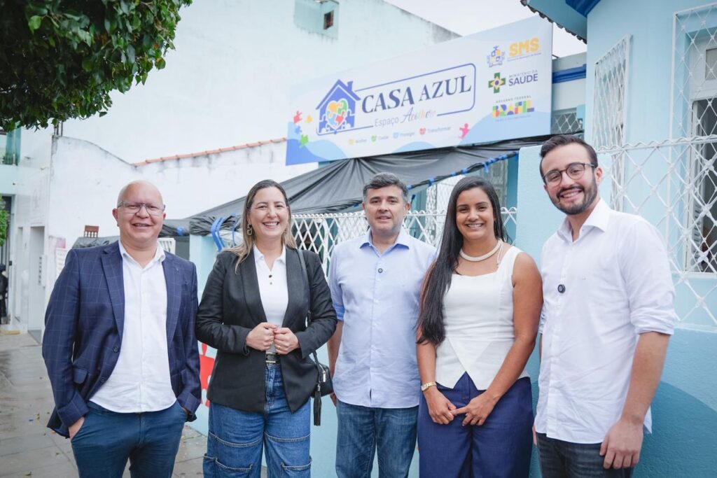 Com investimento de R$ 1,5 milhão, Eduardo e Lula da Fonte visitam as obras da Casa Azul de Pesqueira