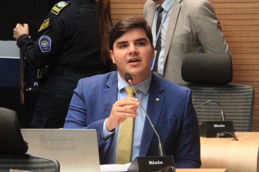 Alef Collins crava: “Quem pensa em candidatura avulsa vai contra Raquel e o projeto do grupo”