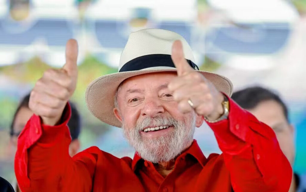 Lula parabeniza novo presidente da Colômbia e cita parceria entre países