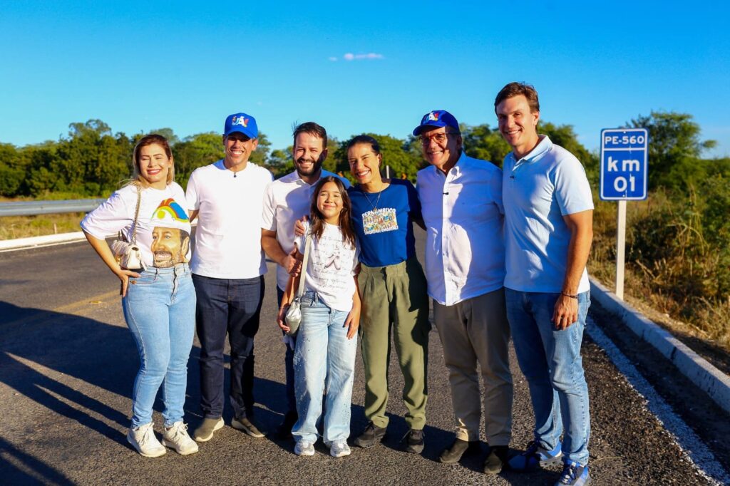 Senador Dueire celebra entrega da PE-560: mais mobilidade e desenvolvimento para o Araripe