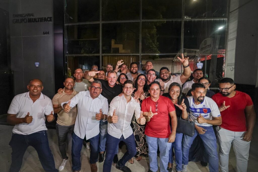 João Campos conquista apoio de 27 conselheiros tutelares e suplentes de Jaboatão