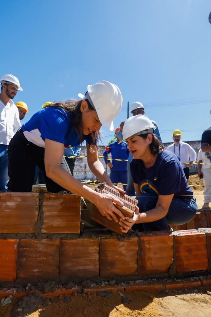 Em Garanhuns, Raquel acompanha avanço das obras do Hospital Mestre Dominguinhos e da maternidade