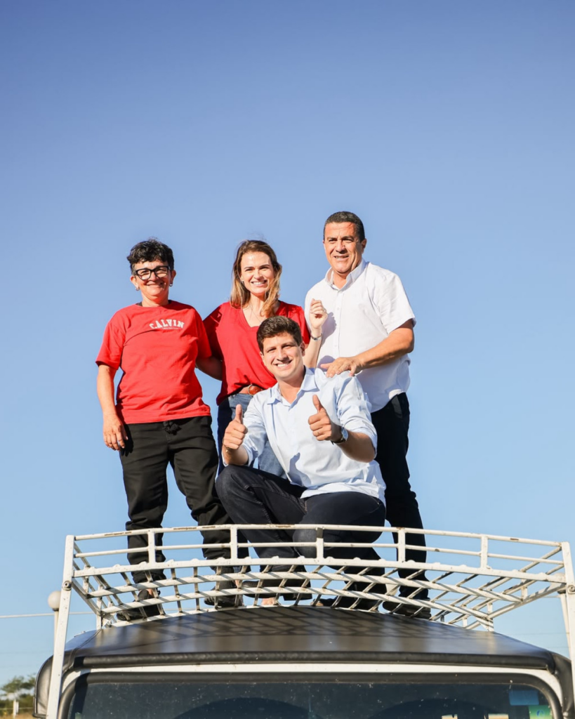 João Campos defende regularização do transporte complementar com toyoteiros