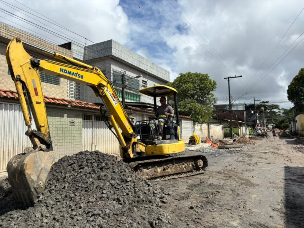 Em Olinda, obras da Estrada do Passarinho seguem em ritmo acelerado