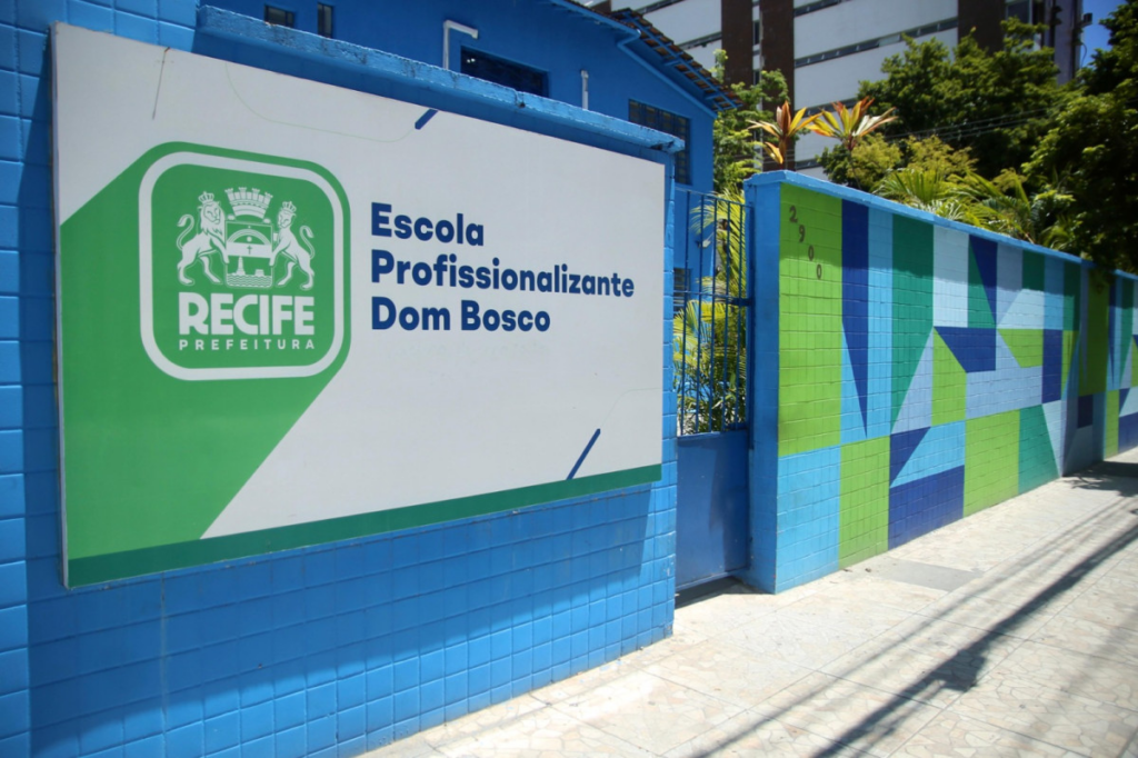 Prefeitura do Recife oferece mais de 1860 vagas em cursos profissionalizantes gratuitos para o segundo semestre de 2026