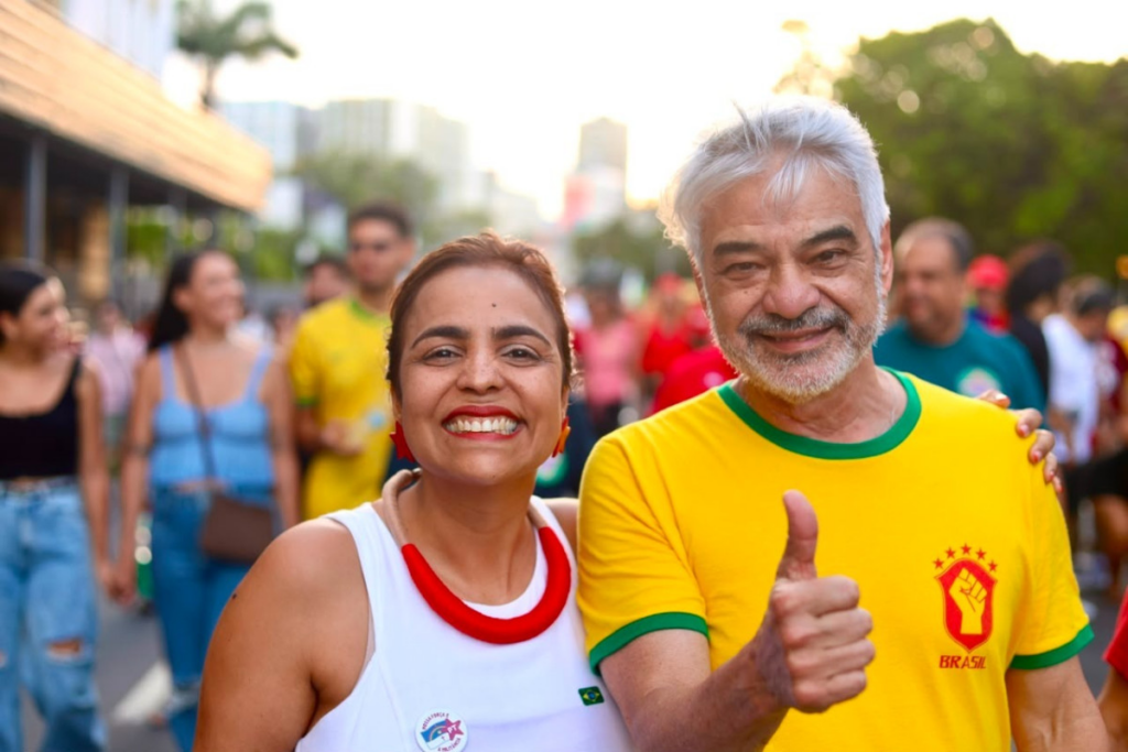 Olinda entrega Título de Cidadão a Humberto Costa e João Campos e concede medalha a Marília Arraes