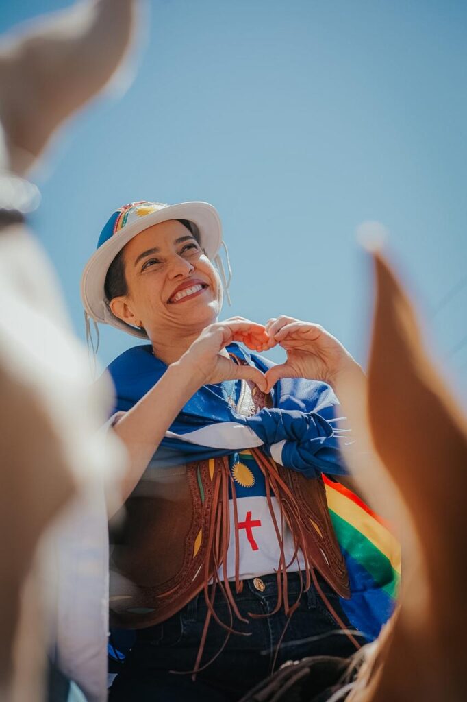 Recebida com carinho pelos sertanejos, Raquel celebra fé e tradição na 56ª Missa do Vaqueiro, em Serrita