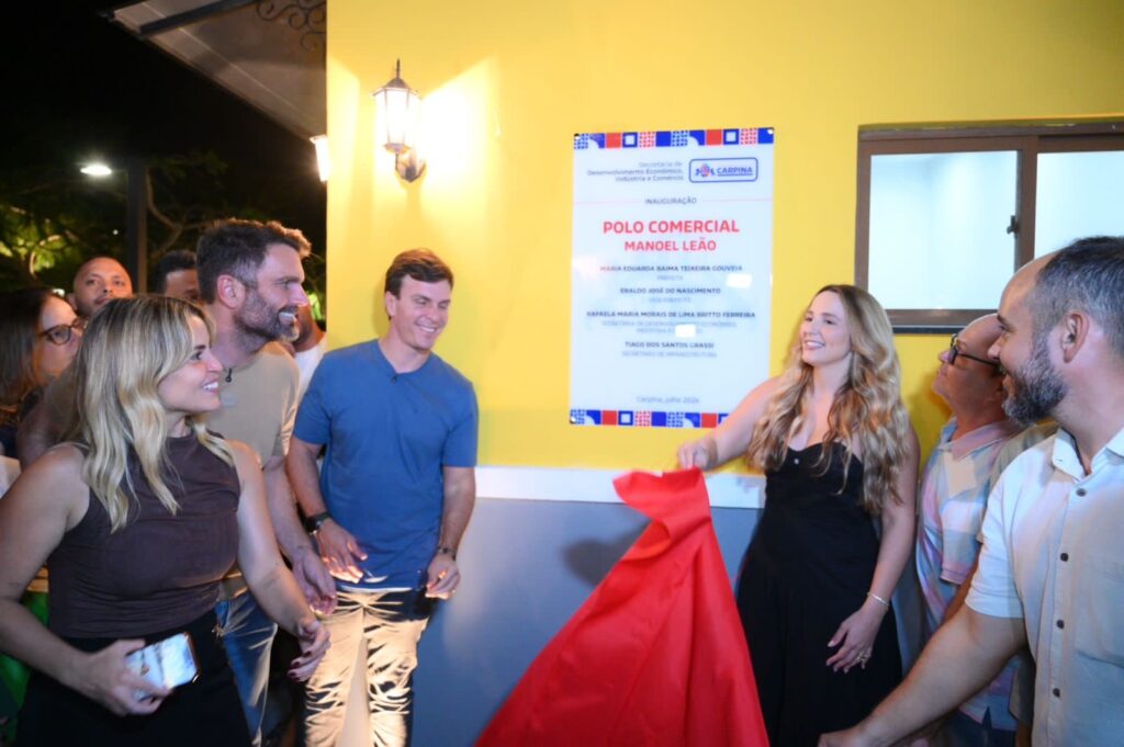 Miguel Coelho participa da inauguração do Polo Comercial Manoel Leão em Carpina