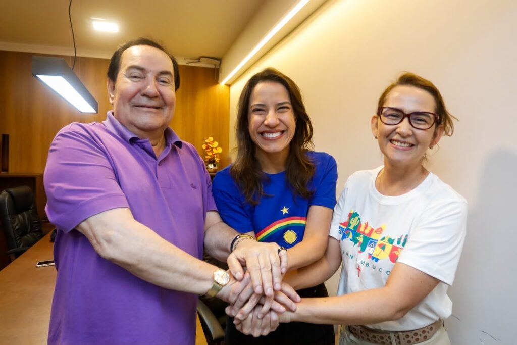 Reforçando apoio à reeleição de Raquel, Izaías Régis e Débora Almeida farão dobradinha em Garanhuns e região