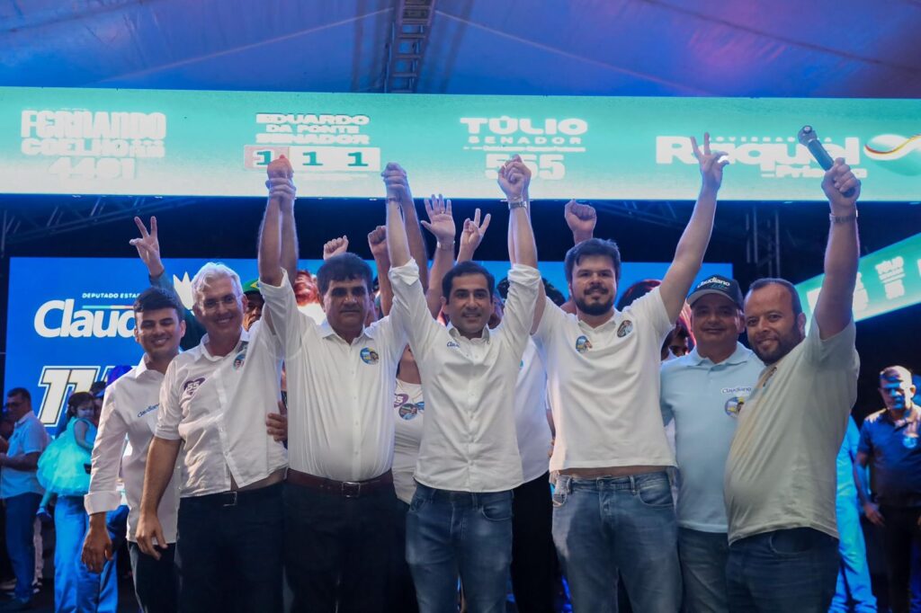 Fernando Filho e Claudiano Filho fazem maior evento político dos últimos 20 anos em Itaíba