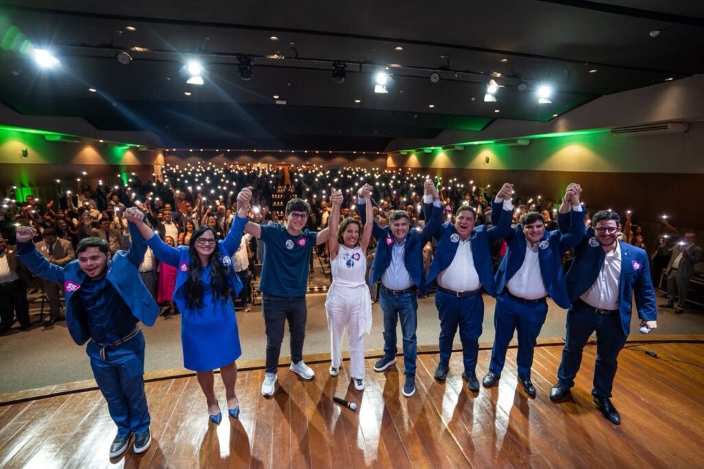 Em encontro “Por um Pernambuco com Propósito”, Eduardo da Fonte fortalece base cristã ao lado de Raquel Lyra, Cleiton Collins e Michelle Collins