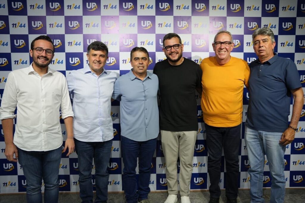 Gabriel Porto conquista apoio do prefeito de Brejão, Saulo Maruim, e de seu grupo político