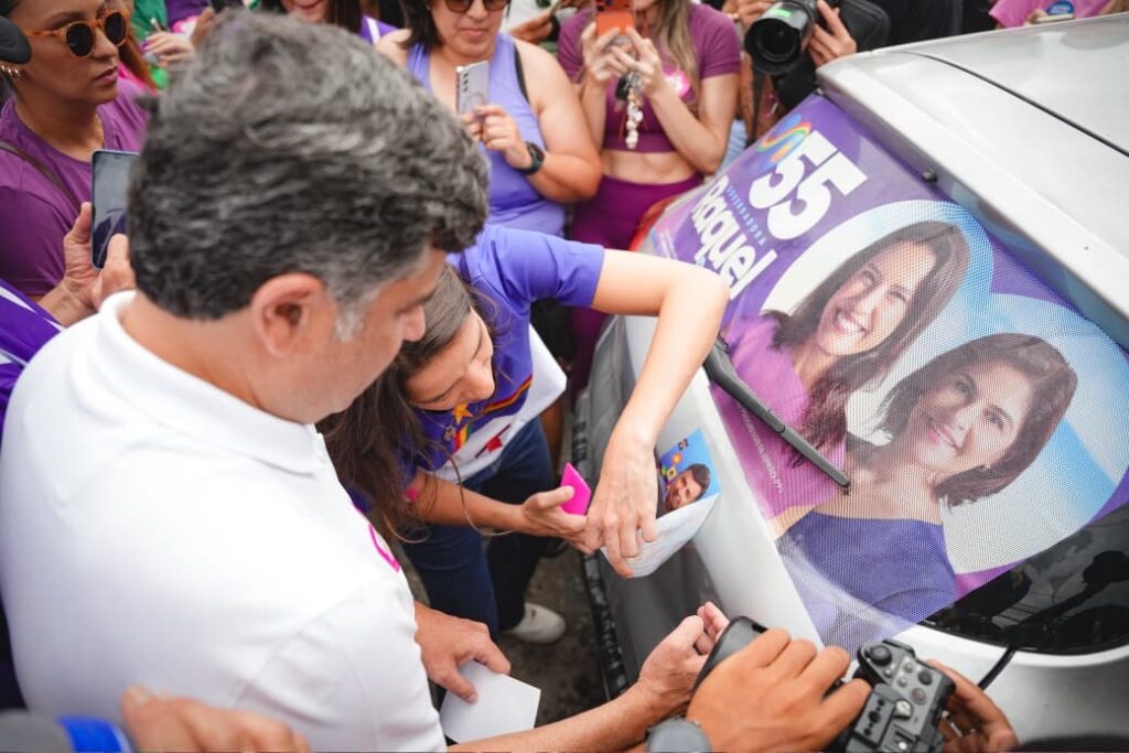 Ao lado da governadora Raquel Lyra, Eduardo da Fonte abre campanha ao Senado com megaadesivaço no Recife