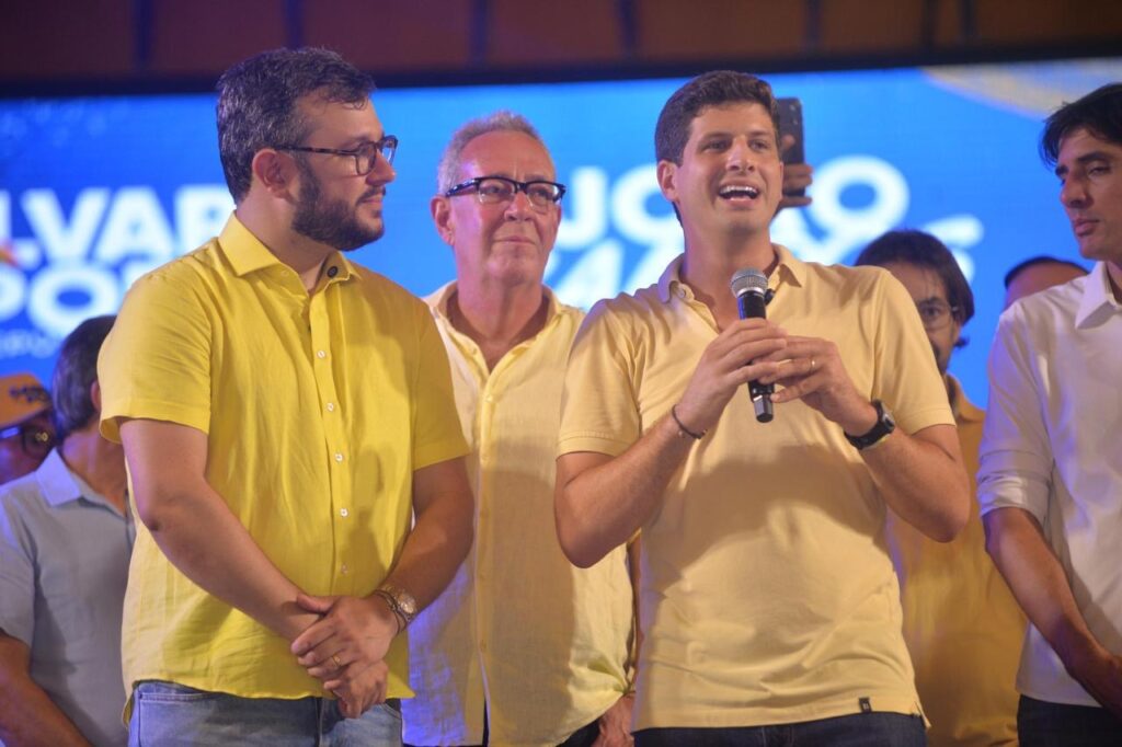 Cinco prefeitos e lideranças de outros 17 municípios retiram apoio à candidatura de Marília Arraes