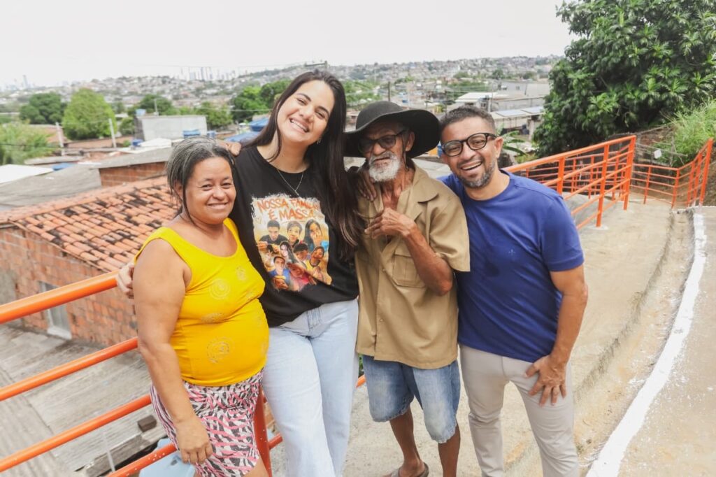 Olinda entrega obra de contenção de encosta e reforça segurança em Jardim Brasil V e Aguazinha