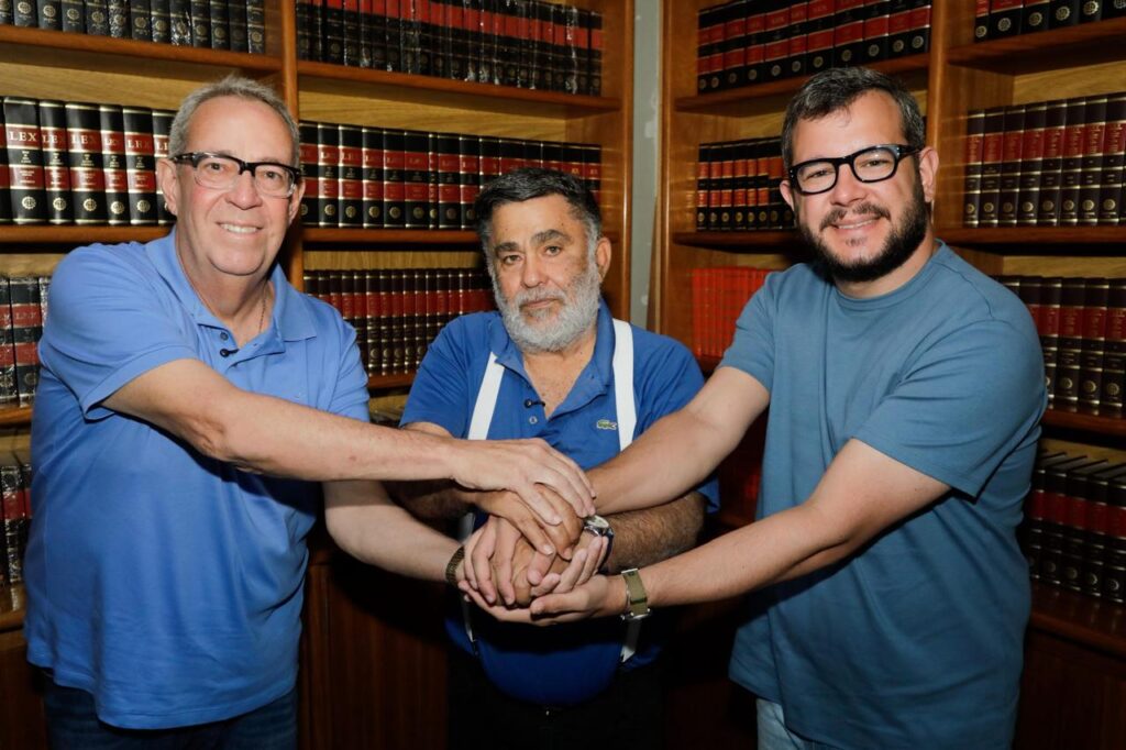 Álvaro Porto e Gabriel Porto recebem apoio de Dr. Washington e seu grupo político em São Bento do Una