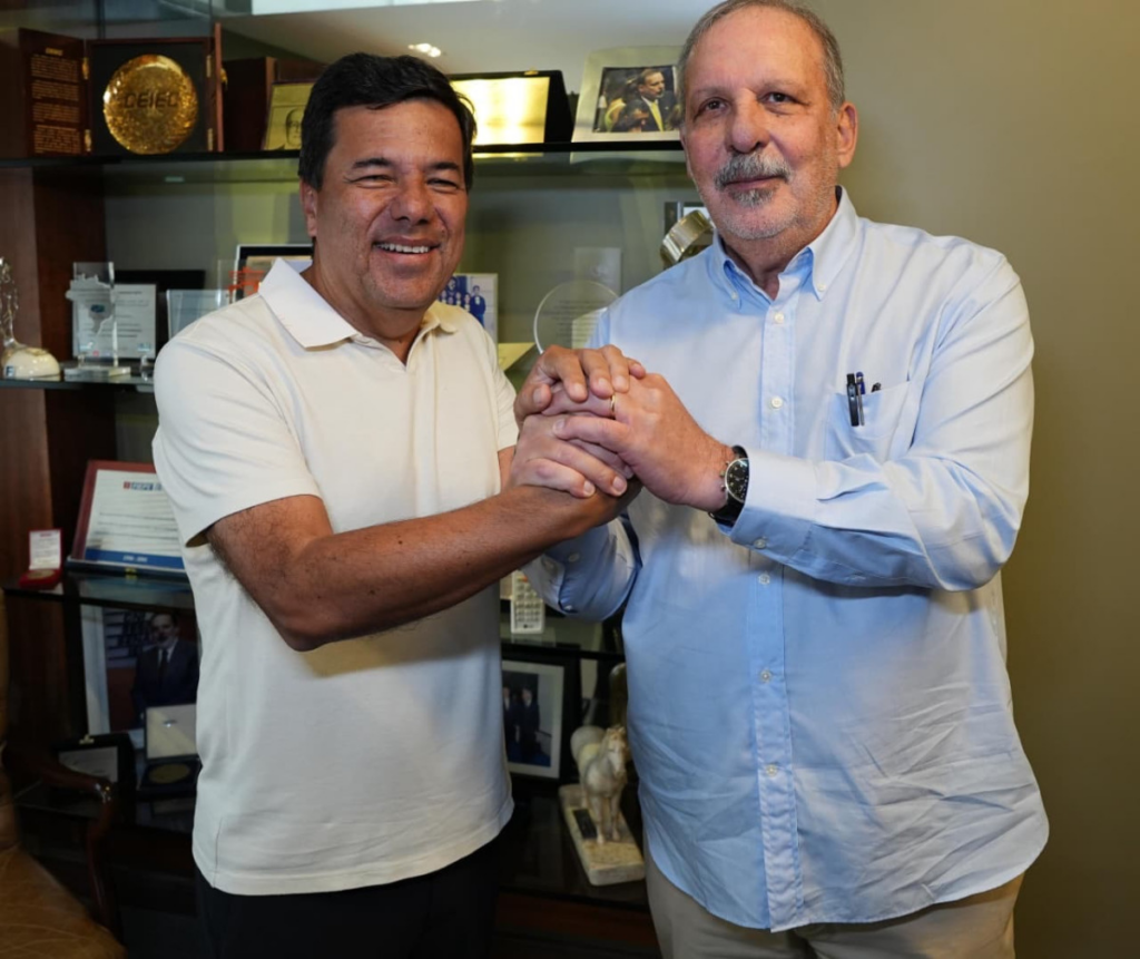 Armando Monteiro reúne empresariado e declara apoio a Mendonça Filho para o Senado