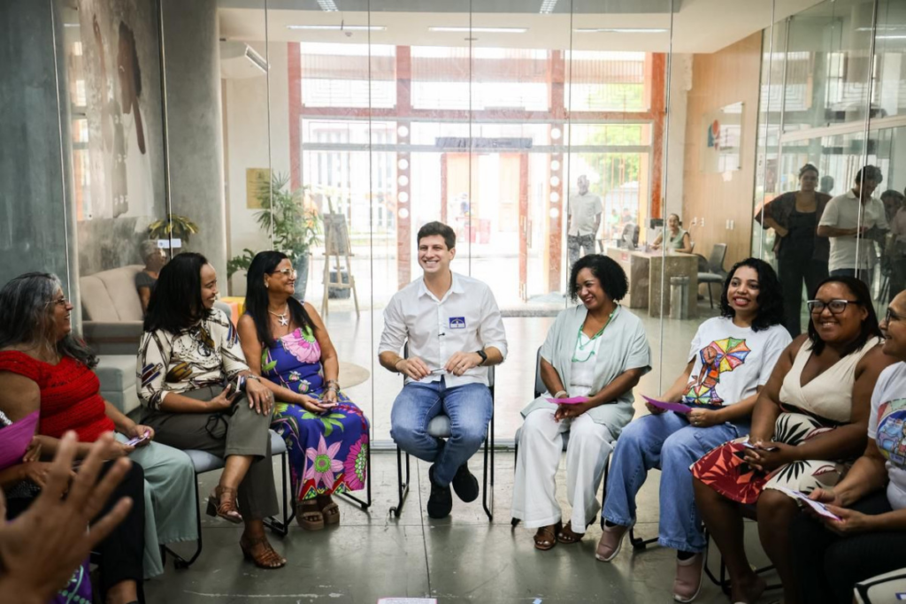 João Campos propõe criar Centros da Mulher em diferentes regiões de Pernambuco