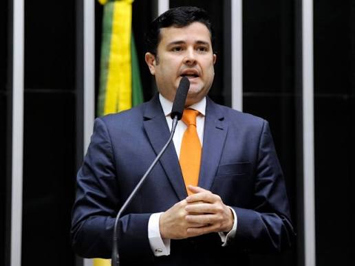Eduardo da Fonte cresce 50% e já empata com Marília Arraes