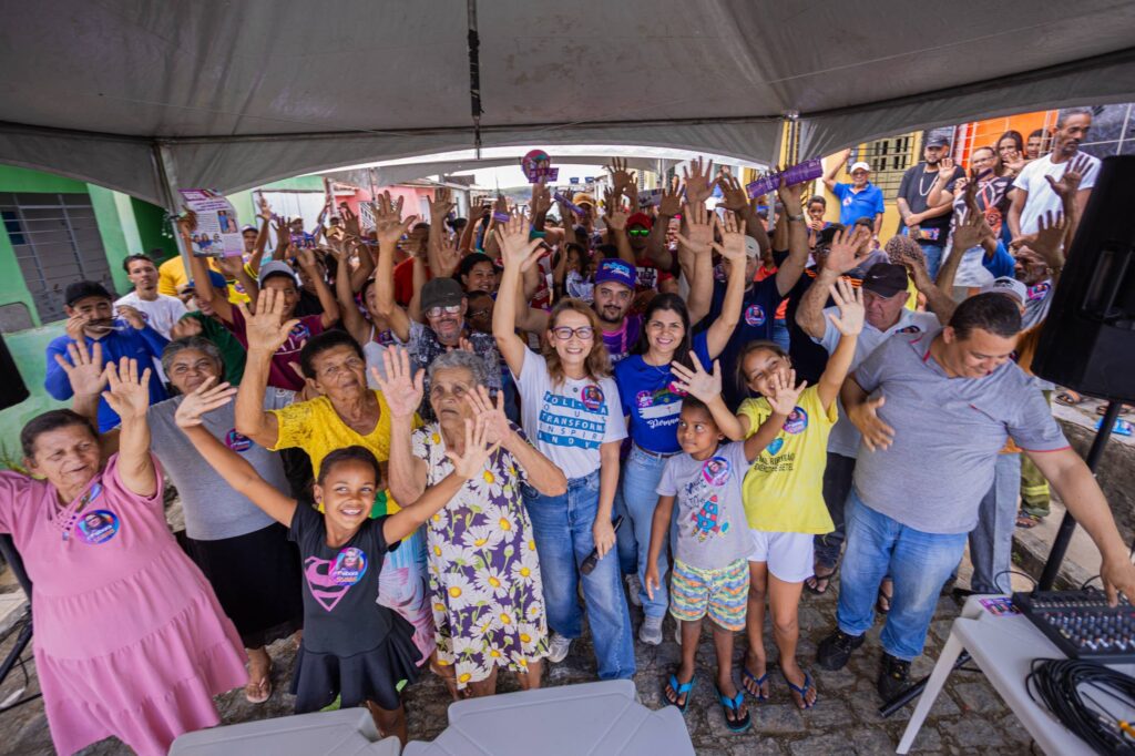 Débora Almeida cumpre agenda em Ribeirão com visita a comunidade de Vila Rica
