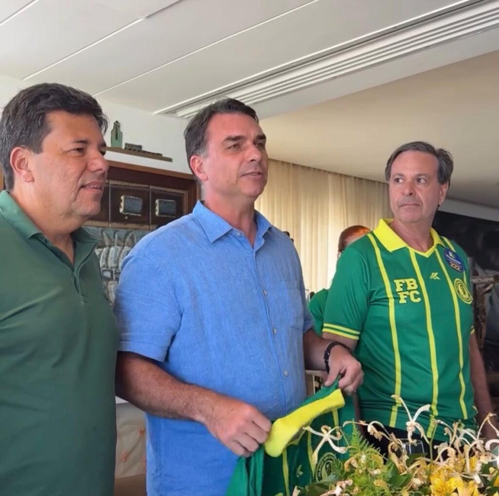 Gilson Machado e Gilson Filho já estão com Flavio Bolsonaro