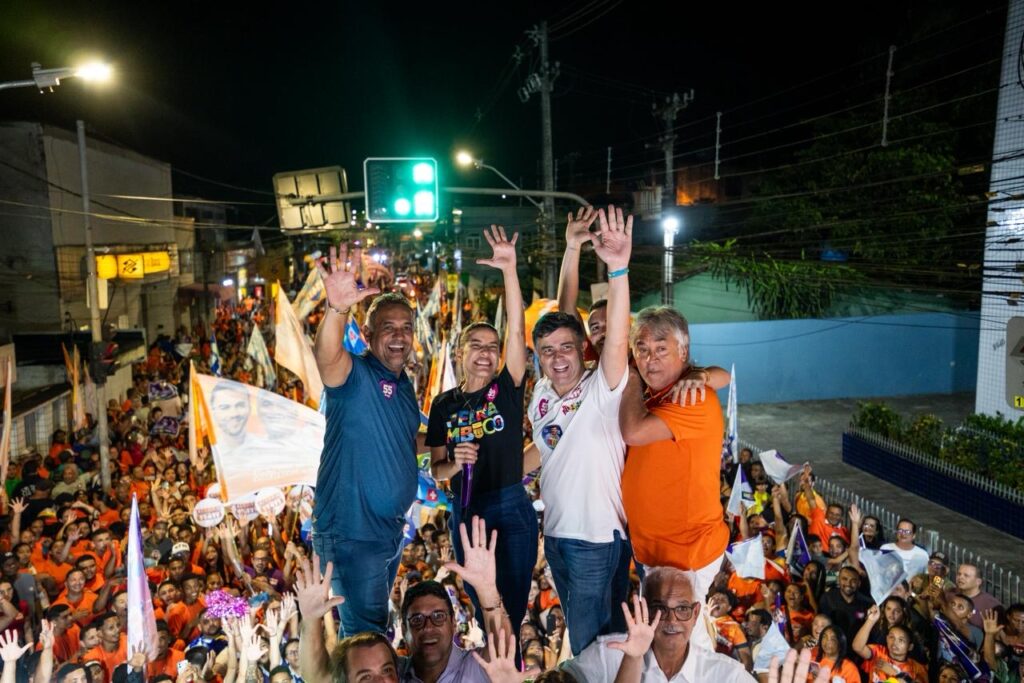 Em Jaboatão, Raquel Lyra e Eduardo da Fonte fortalecem chapa em grande caminhada ao lado do prefeito Mano Medeiros e da candidata a deputada estadual Andréa Medeiros