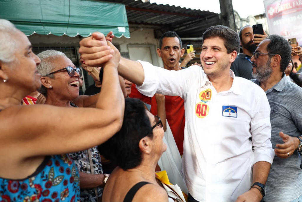 João Campos reforça retomada do 13º do Bolsa Família em Nova Descoberta