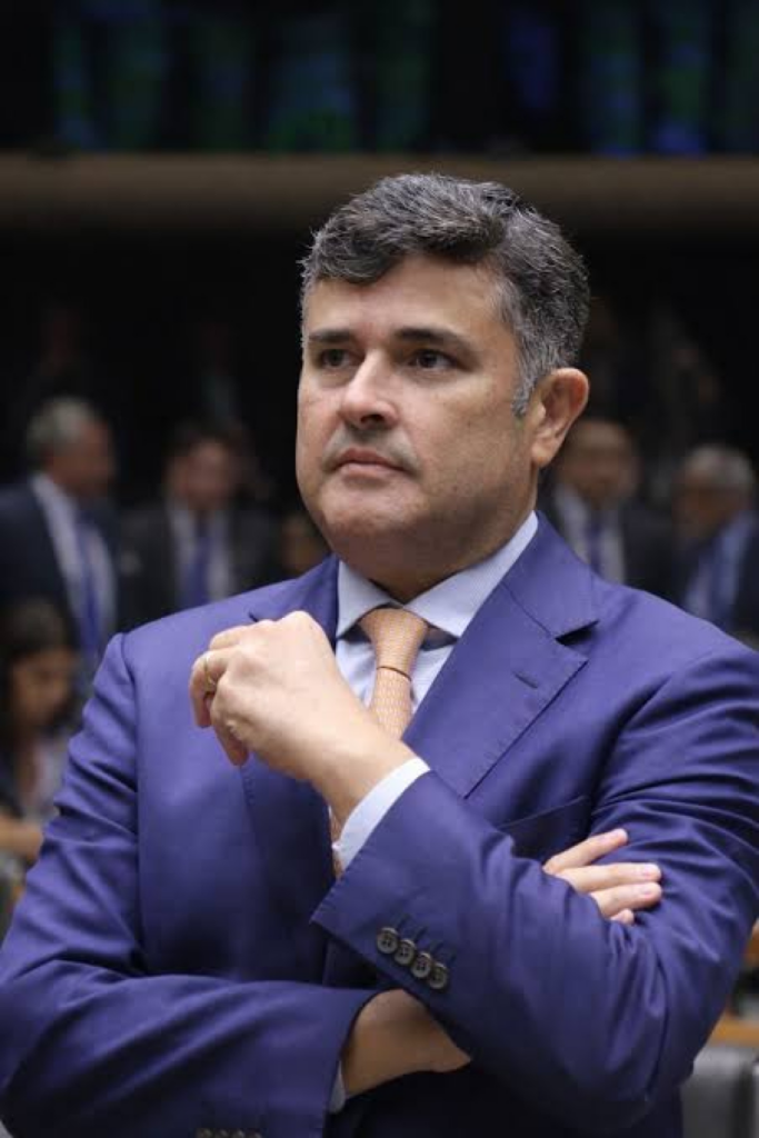 “Eu estarei pronto para votar o impeachment de quem descumprir a Constituição”, diz Eduardo da Fonte