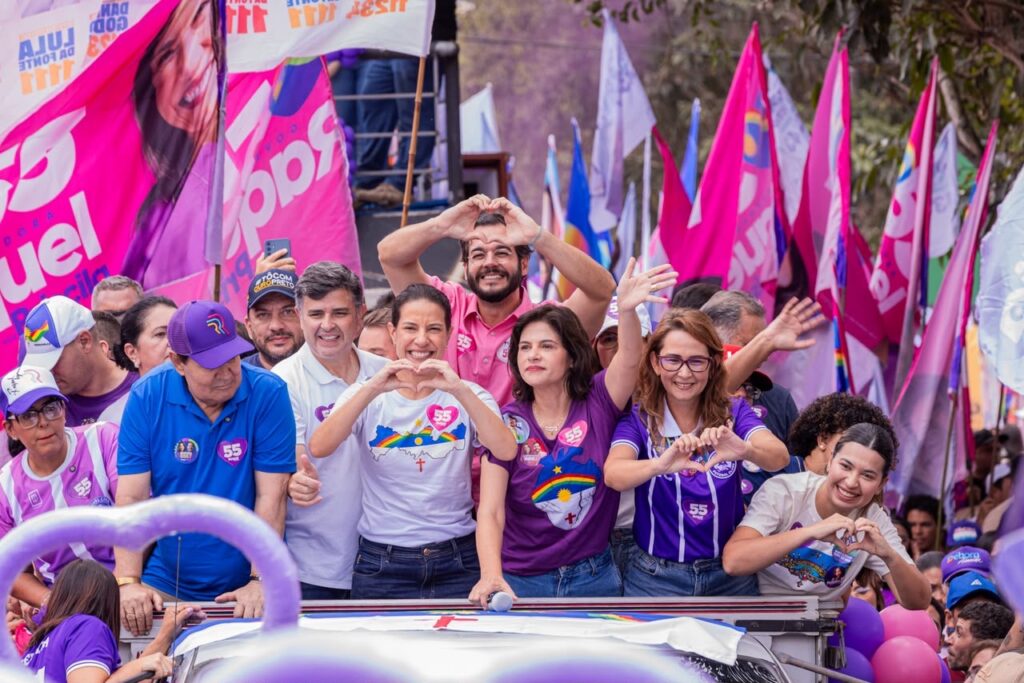 Força nas ruas: Débora Almeida, Raquel Lyra e Priscila Krause lideram grande caminhada em Garanhuns