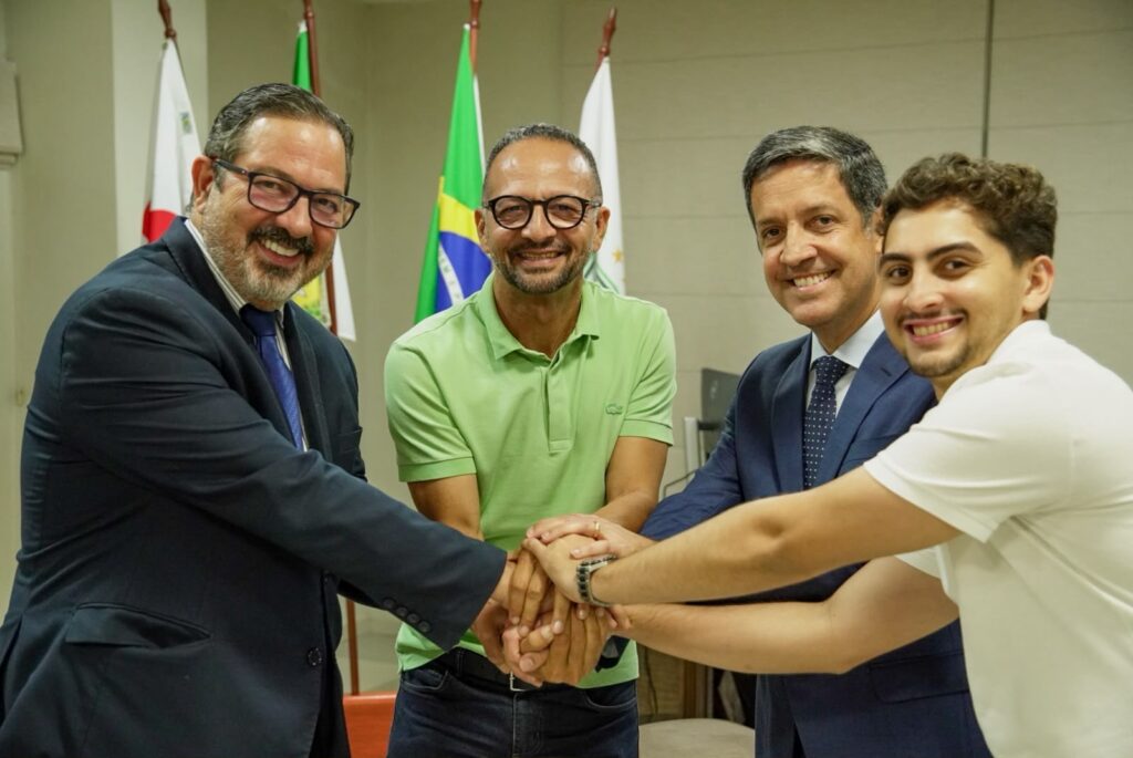 Instituto Aprender e Capacitar Brasil é recebido pelo presidente da OAB/RN para diálogo institucional