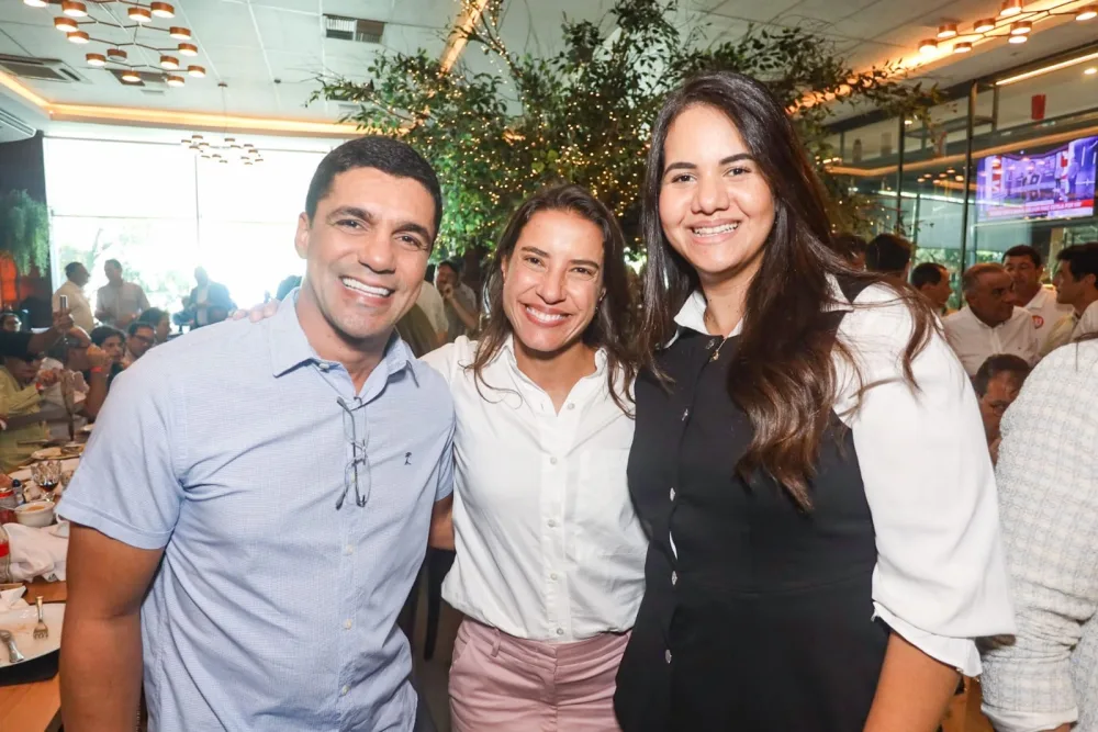 “Uma grande parceira da nossa cidade”, afirma Mirella em encontro com Raquel
