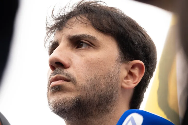 Não vou nem sair de casa no 2º turno, diz Renan Santos sobre apoio a Flávio ou Lula