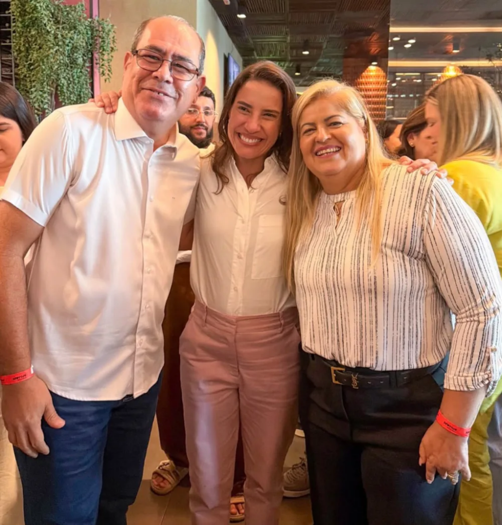 “A celebração de uma importante vitória”, diz Andrea Medeiros em almoço com a governadora Raquel Lyra