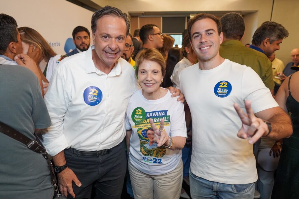 Gilson Machado Neto e Gilson Machado Filho participam de encontro da Caravana Muda Brasil com empresários do AGRO e do Turismo em Recife